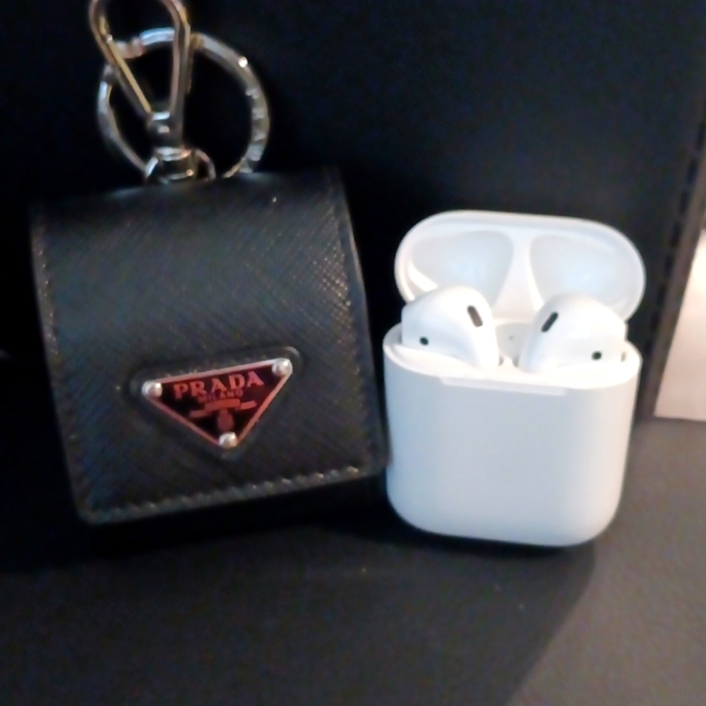 Men's Prada Saffiano Apple Airpod Case w/Airpods